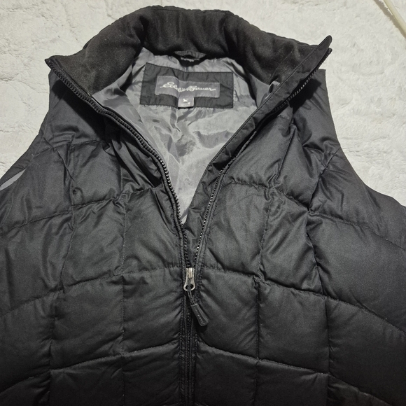 EDDIE BAUER Black Puffer Vest...SIZE:M - Picture 10 of 11